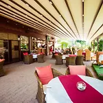Aparthotel Biato -