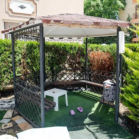 Biato 公寓式酒店 阳光海滩