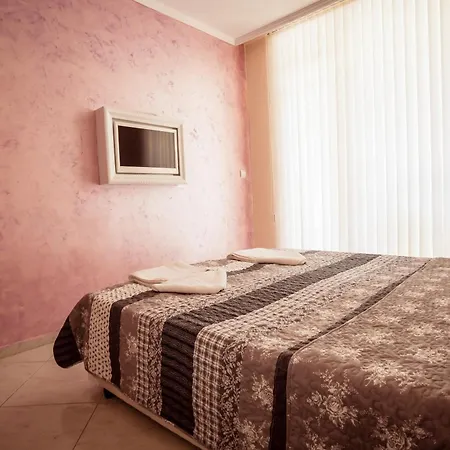 Biato מלון דירות סאני ביץ'